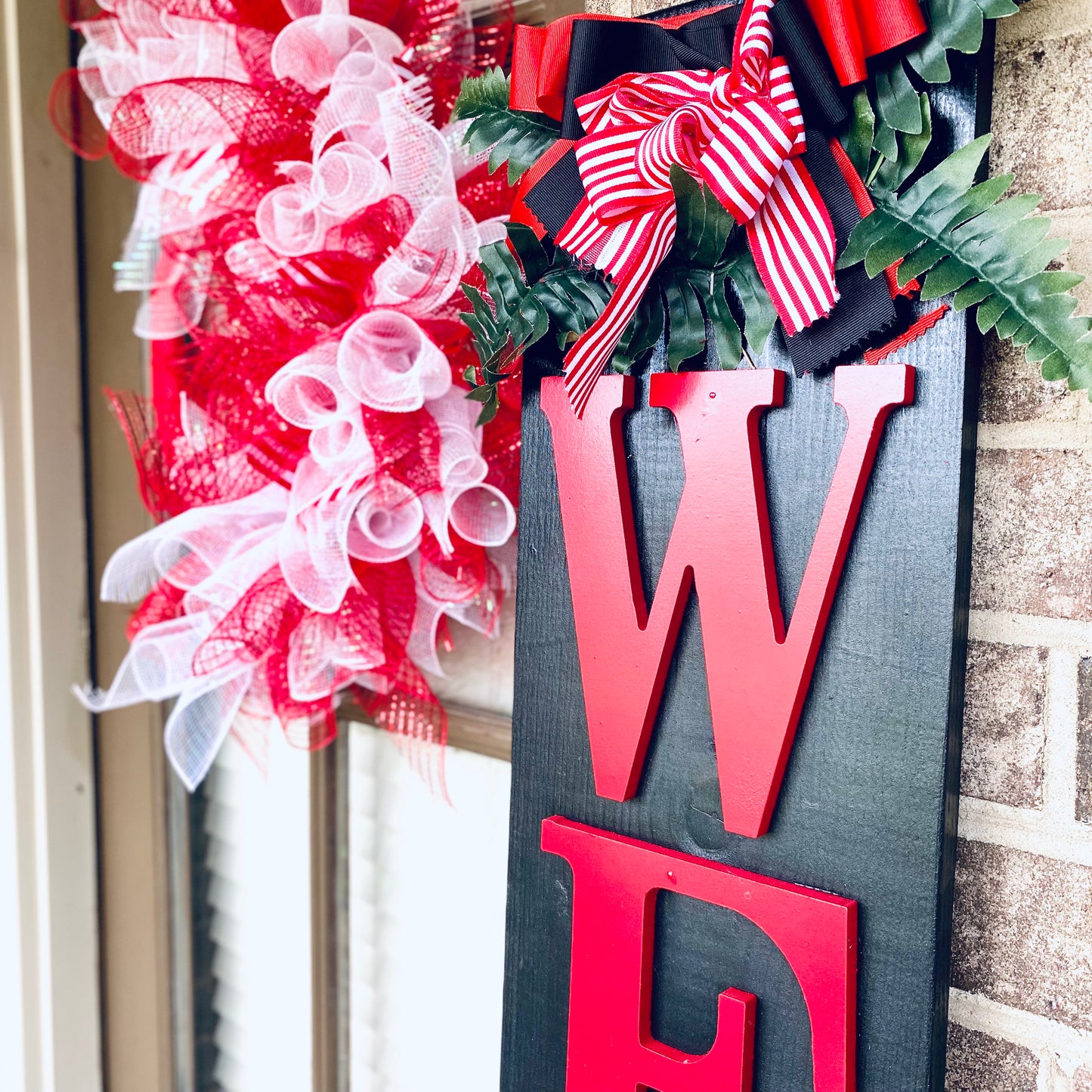 Peppermint Wreath | Free Shipping