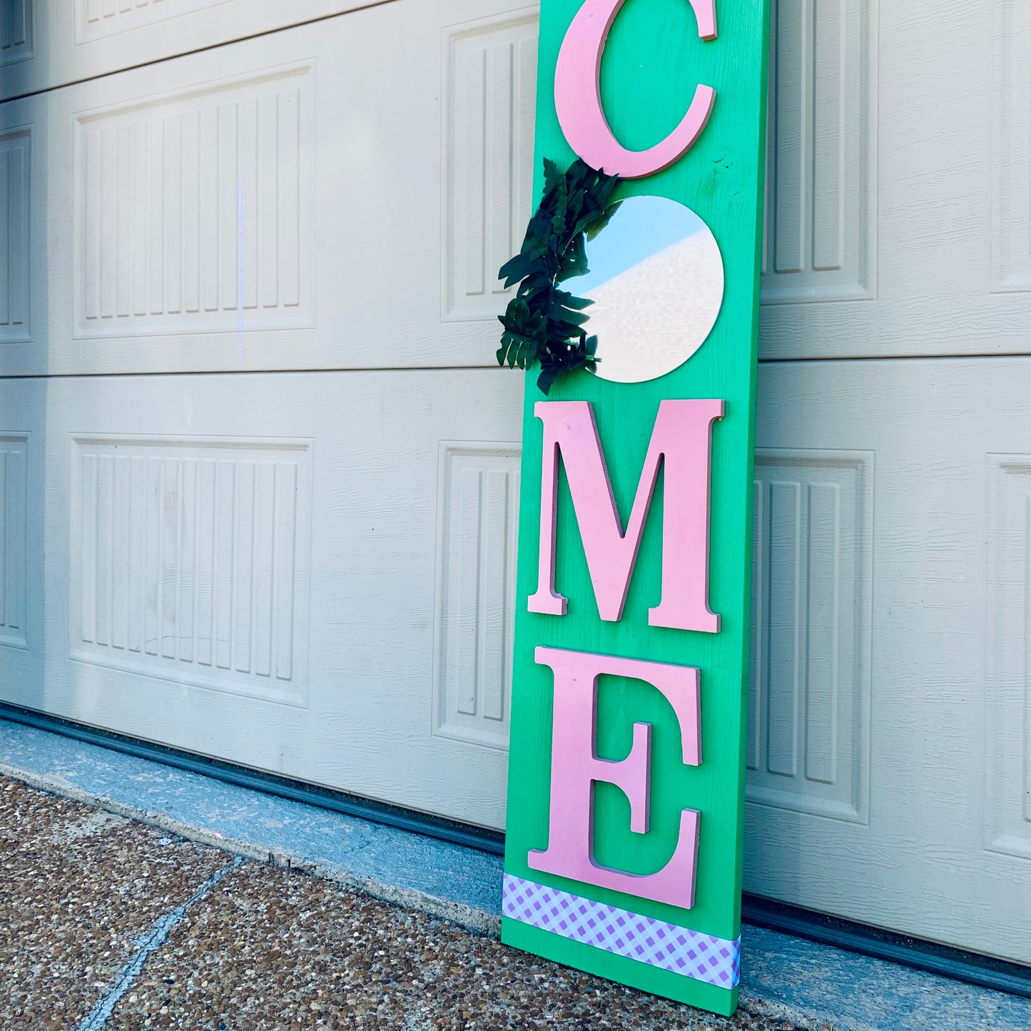 Pink Mirrors Welcome Sign | Free Shipping