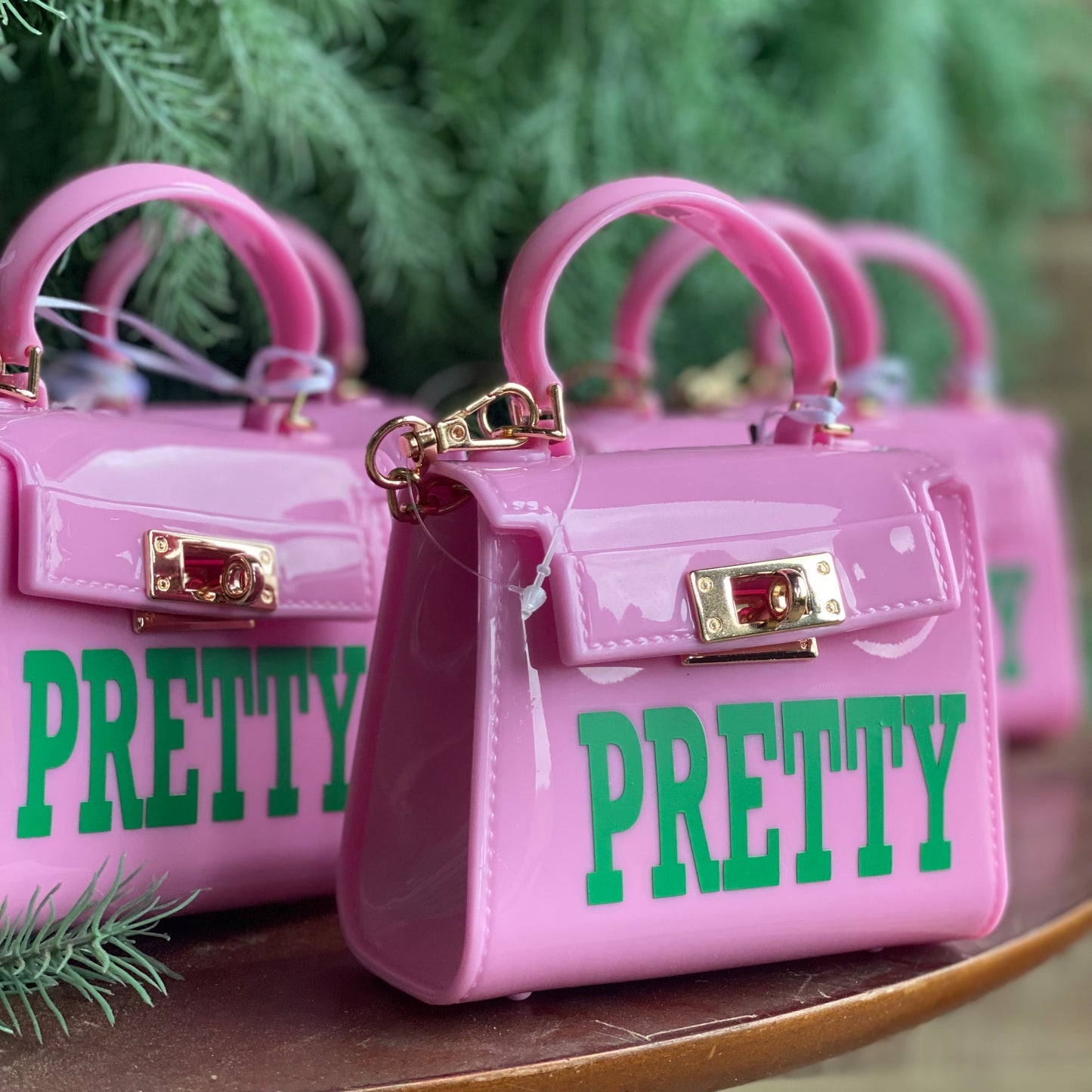 1908 Keepsake Crate | Free Shipping